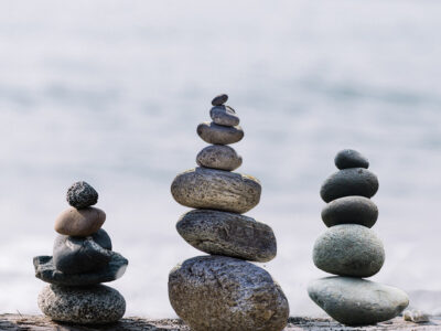 Three piles of stones on the seashore. Five stones, seven stones, and then five stones. Haiku innit.